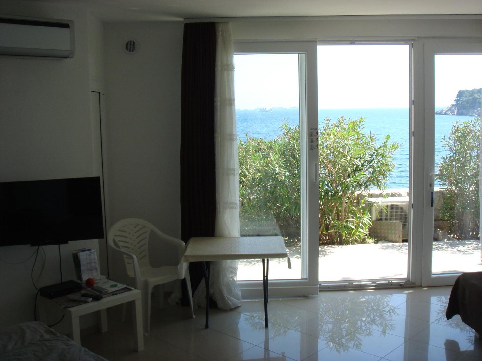 Beach House On The Cliff Zaton  Dış mekan fotoğraf