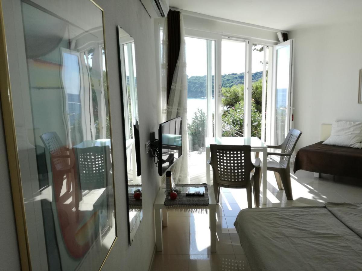Beach House On The Cliff Zaton  Dış mekan fotoğraf
